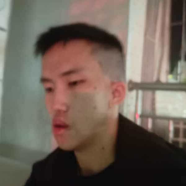 24岁岁广东单身帅哥 - 安阳吉缘网